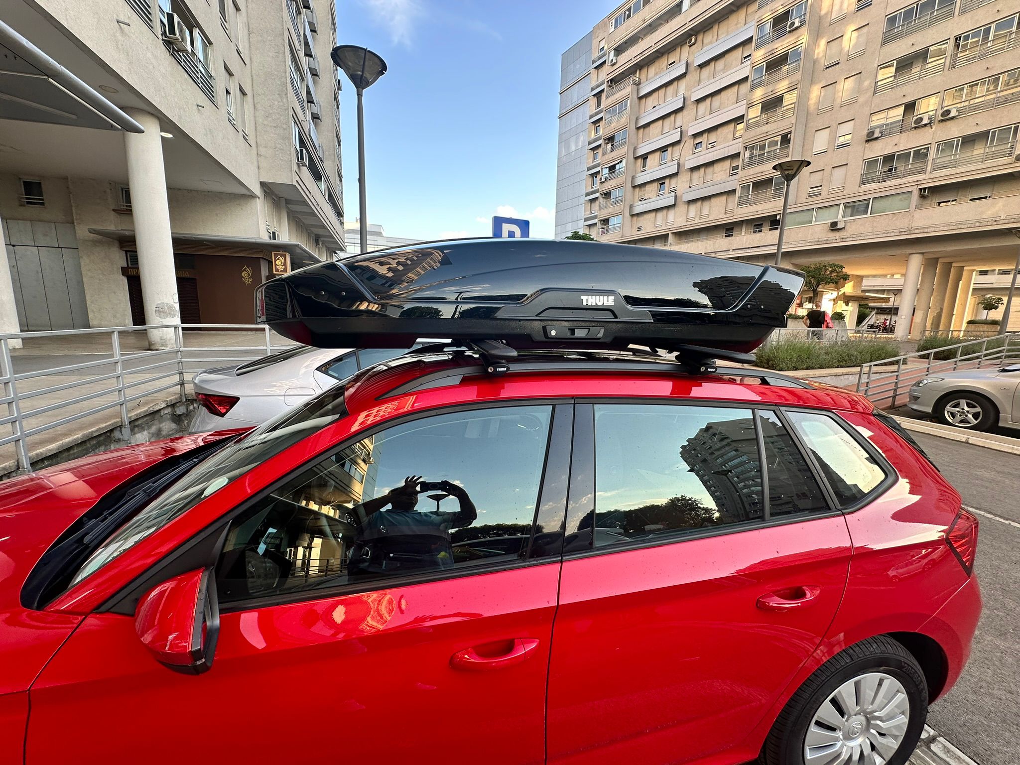 thule-krovni-kofer-8